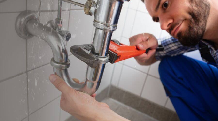 Professional emergency plumbing in Diagonal, IA